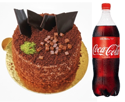 4-6 Kişilik Yaş Pasta Paketi - Çikolatalı Lezzet ve Kola